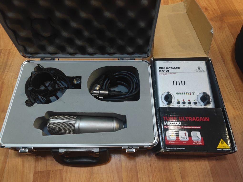 Продам микрофон Behringer b-1