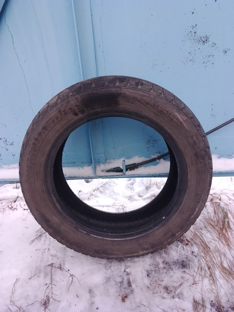 Продам зимнюю резину
