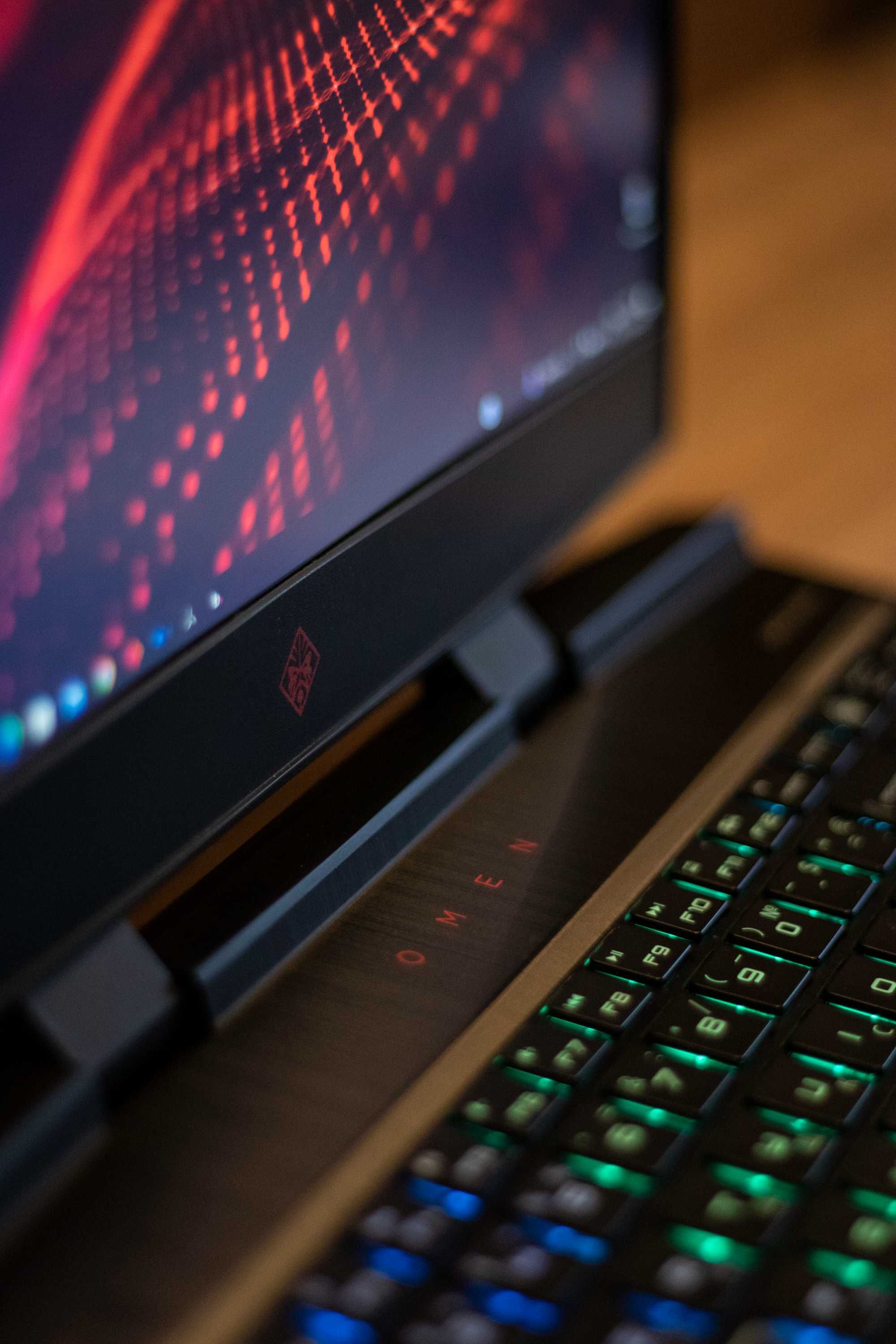 HP OMEN 15.6 144hz - 32GB RAM, RTX2060, NVMe SSD + HDD - 15-dc1007nu