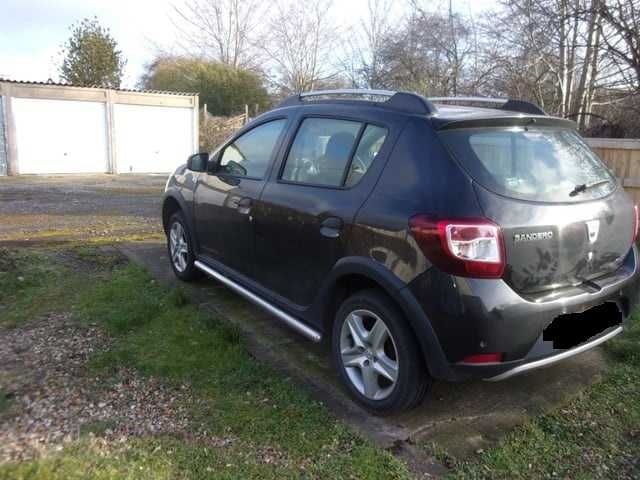 Piese caroserie Dacia Sandero Stepway 0.9 tce 2015