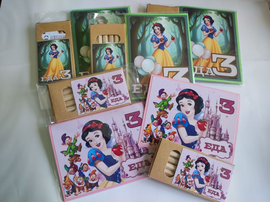 Персонализирани мини книжки за оцветяване в комплект с моливчета