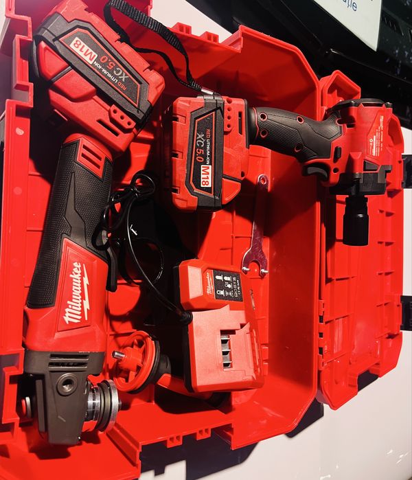 Flex & Filetanta Milwaukee cu 2 acumultatori 5 Ah + incarcator