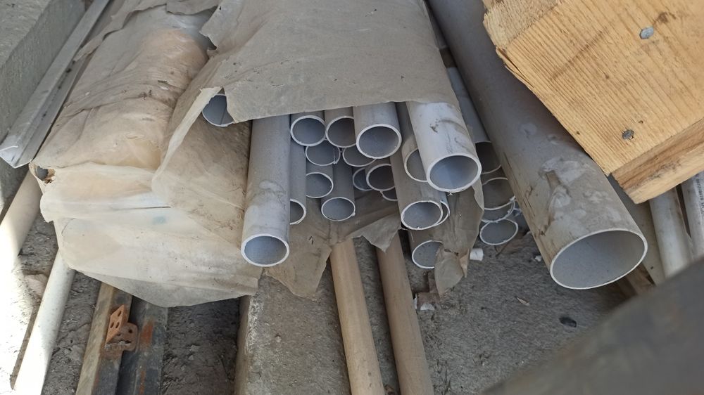 Труба гладкая жёсткая ПВХ  для кабеля гофра