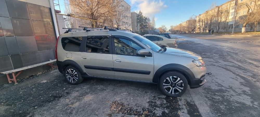 Продам ларгус кросс