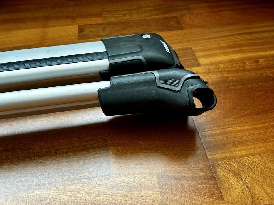 Bare transversale Thule Evo Raised Edge Silver