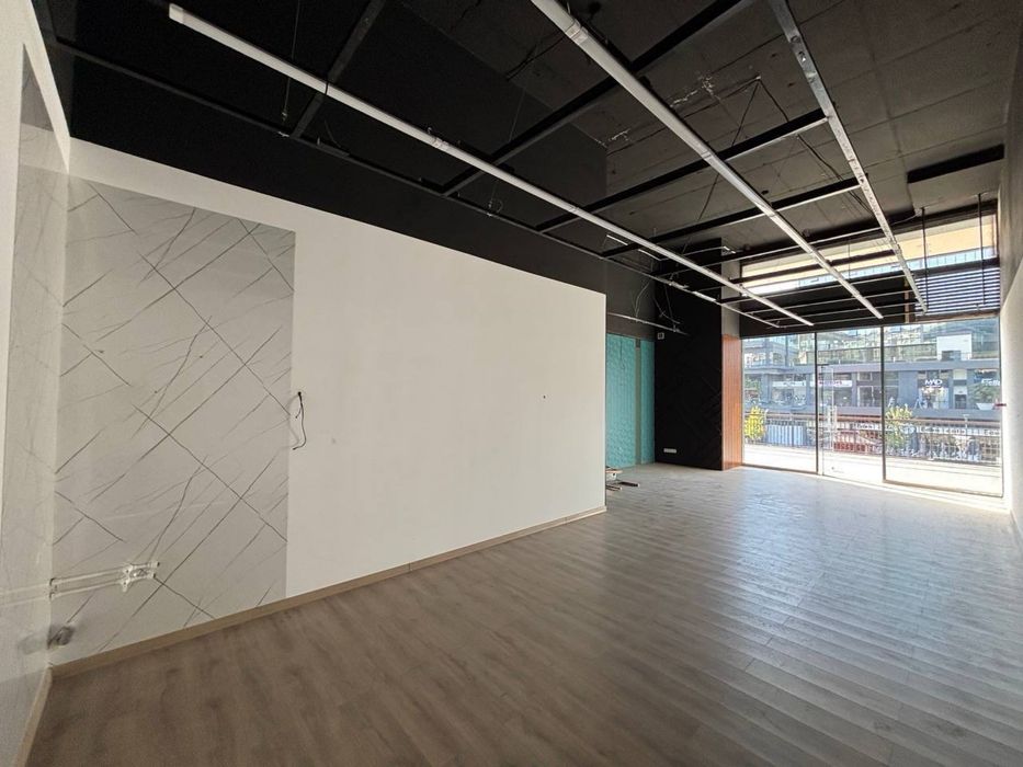 Продаётся нежилое помещение