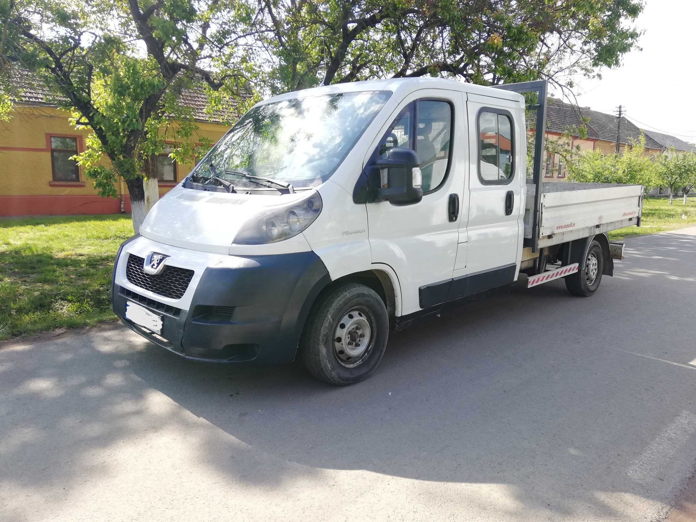 Peugeot boxer 7 locuri