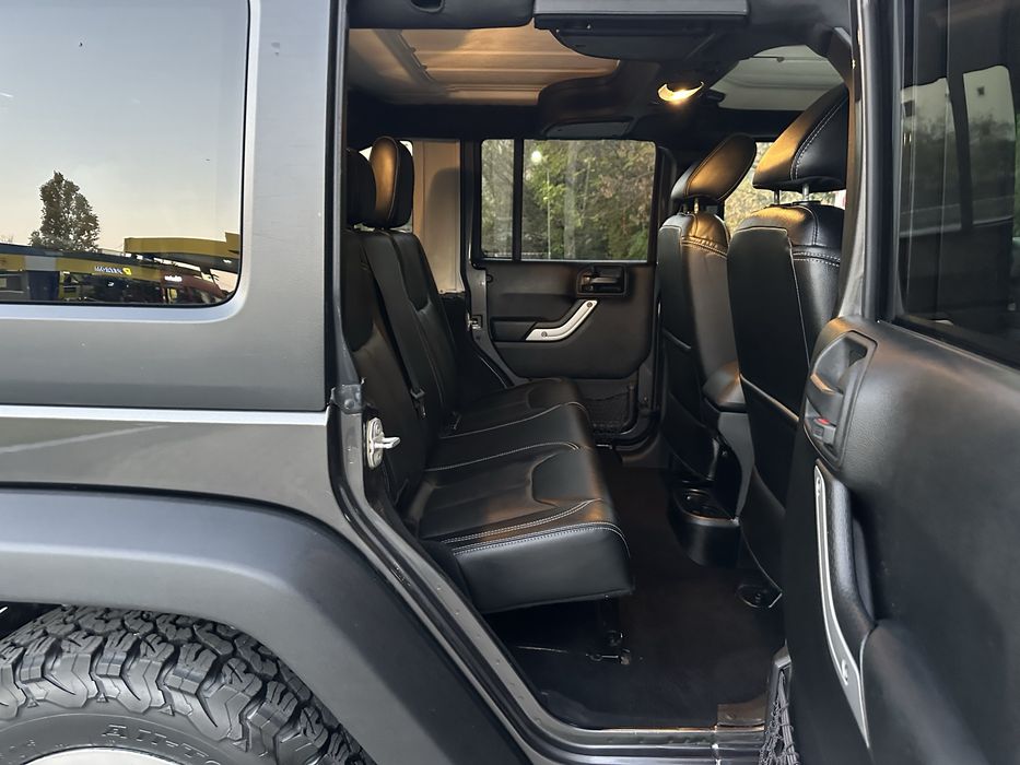 Jeep Rubicon an fab 2018 Motor 2.8 CRD 200 CP. accep si variante auto!