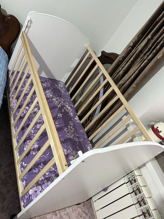 Детская кроватка ребенок не спал в ней