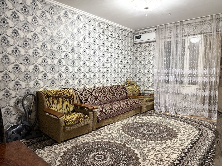 Двушка 2/4/4 Лисунова 1, Разделка, Кадышева, Военкомат, Авиасозлар 1