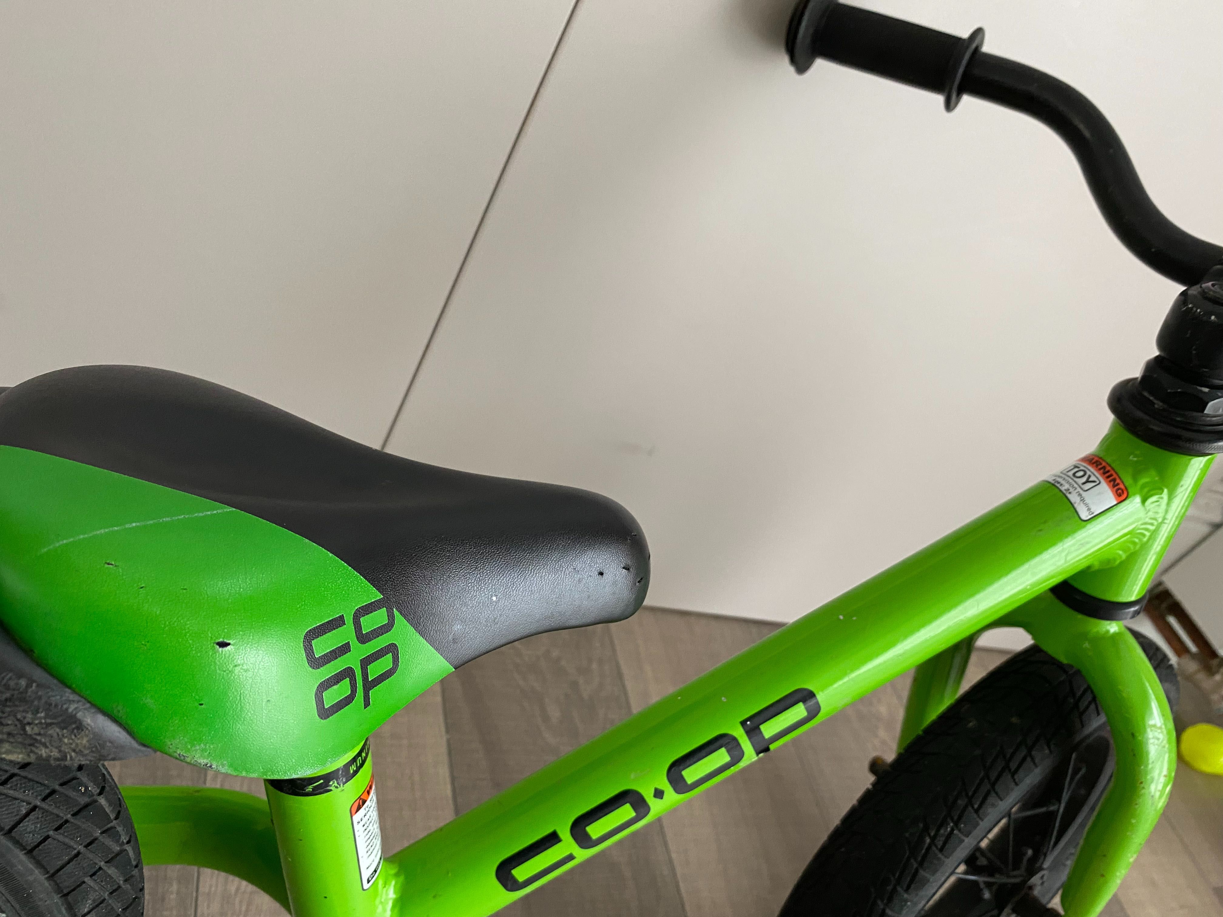 Balance Bike pentru copii Co-op Cycles REV 12