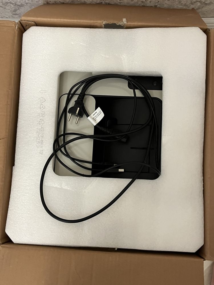 Цветной принтер CLP-325