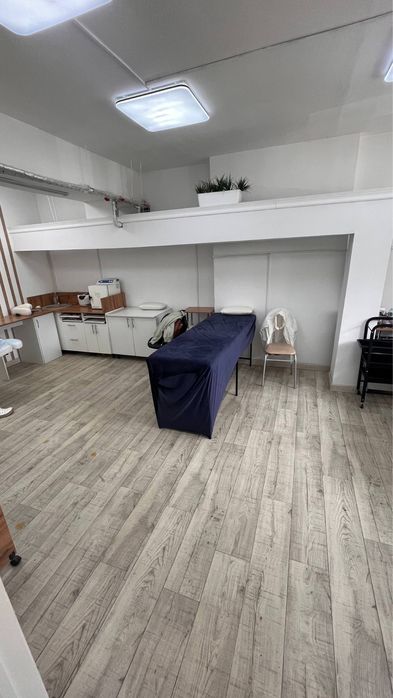 Сдам в аренду кушетку