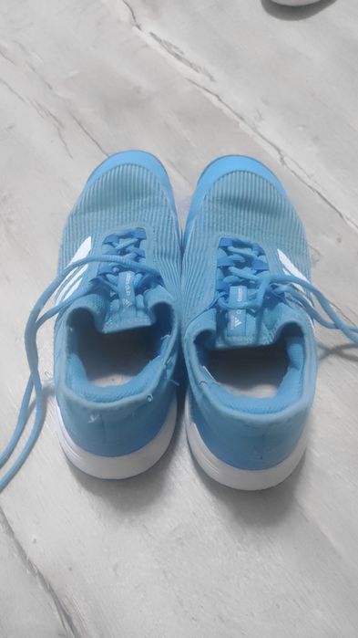 Adidasi albastru cu alb, pt tenis