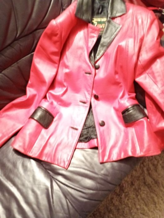 Geaca de piele naturala mărimea L