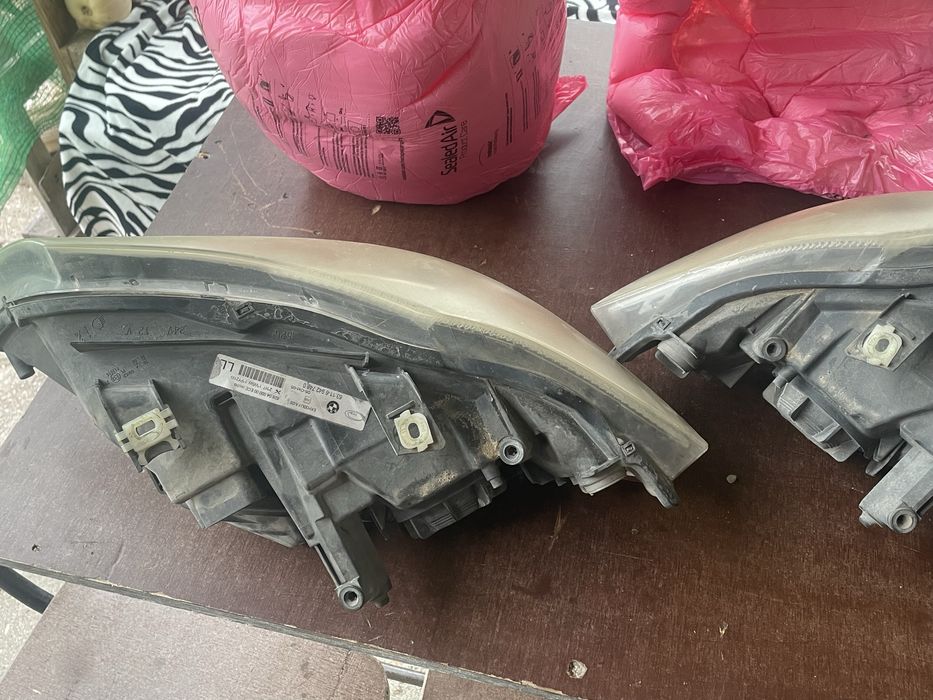 Оригинални фарове BMW E90/91