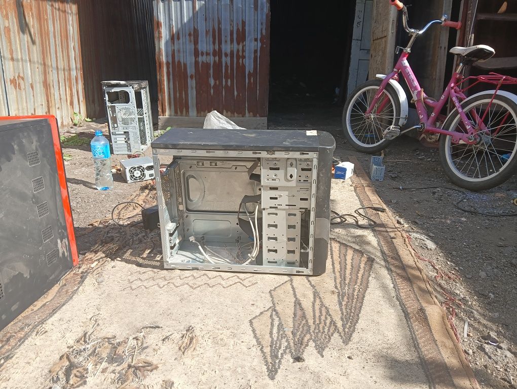 Продам корпус от компьютера