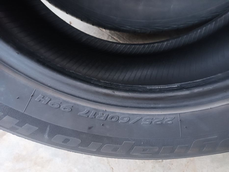 Vand cauciucuri M-S  225/60/R 17