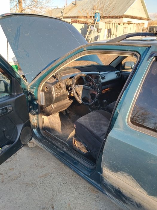 Volkswagen  Golf