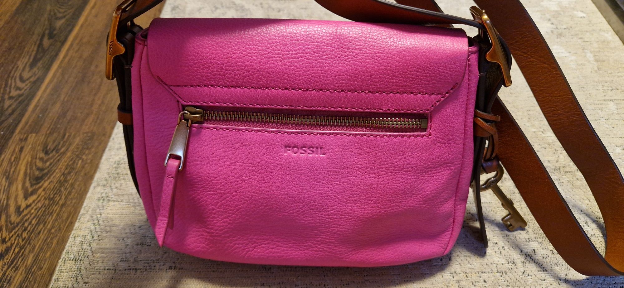 Чанта естествена кожа Fossil