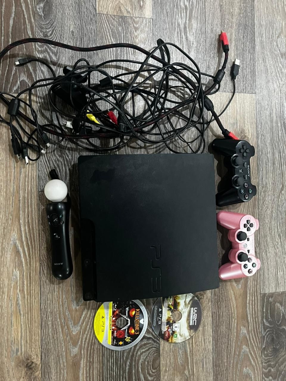 Продам PS3 в хорошем состоянии
