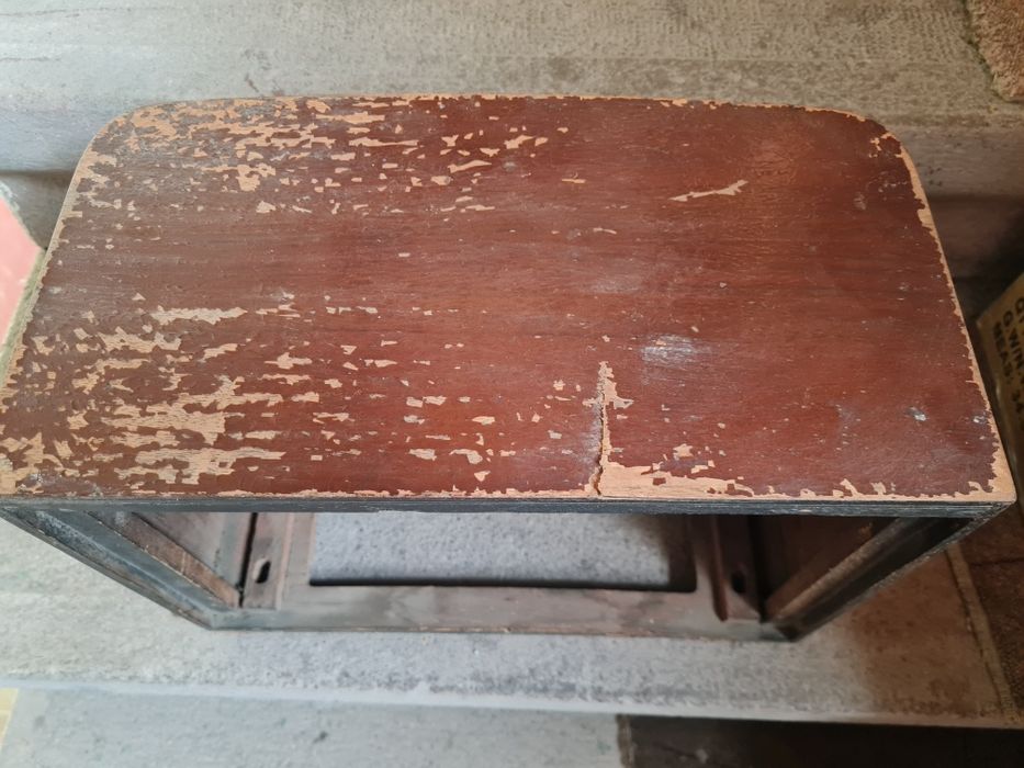 Carcasa radio romanesc Romanta, comunism