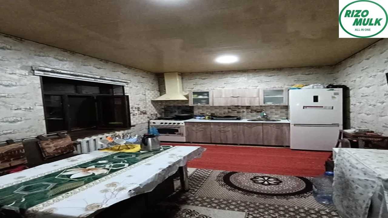 Назарбек Текстилда ховли сотилади. NR494/109