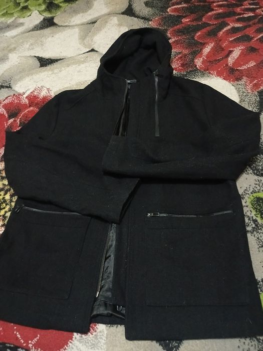 Продаются мужское польтишко.