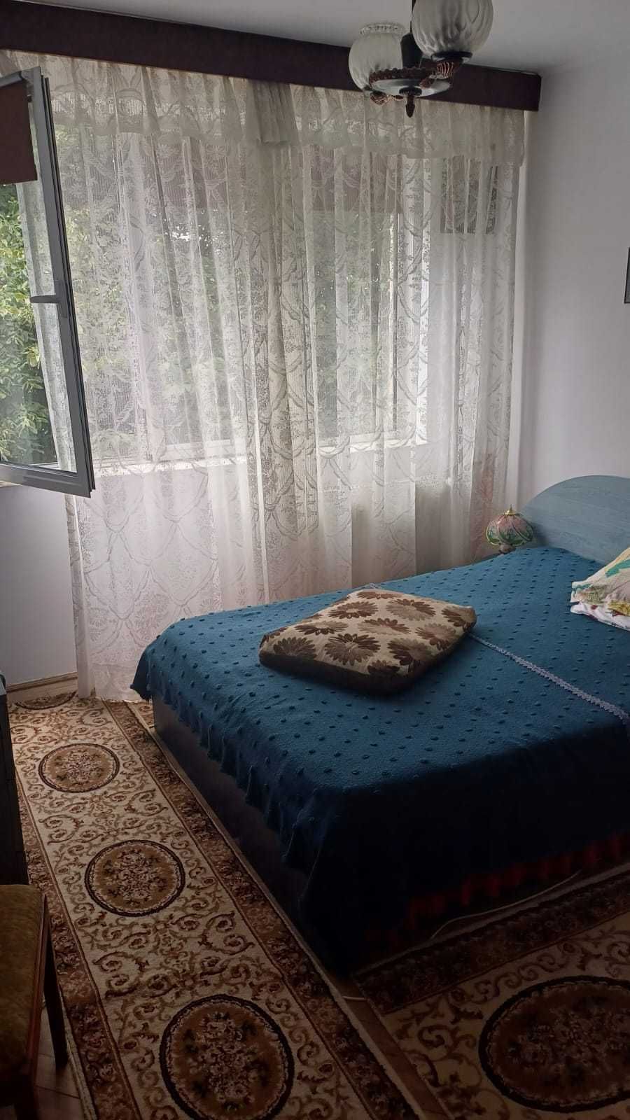 Vand apartament 3 camere Ploiesti, Prahova, Strada Constantin Brezeanu