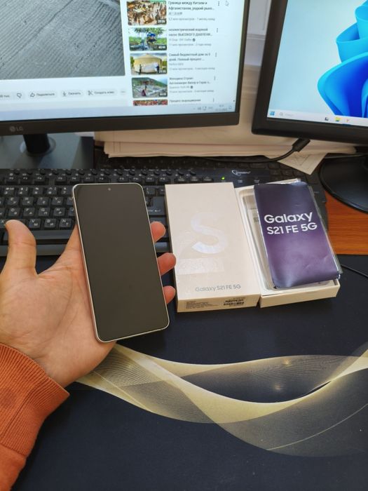 Samsung S21FE 5G 128gb(2023)iwlawi zur aybi yuq tozza telefon