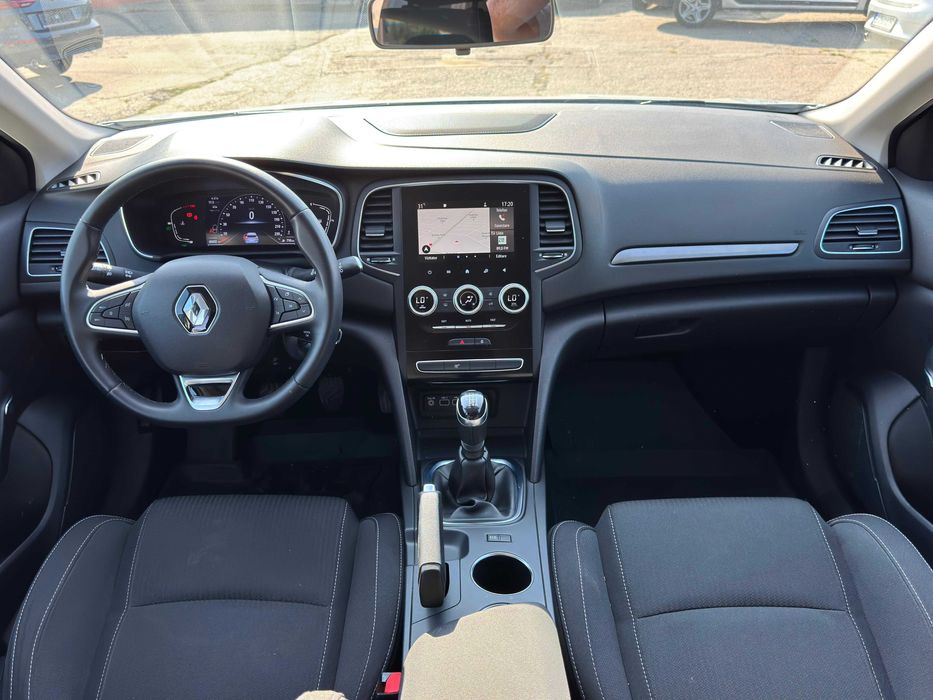 INCHIRIERI AUTO. BUCURESTI Renault Megane 2024 manual