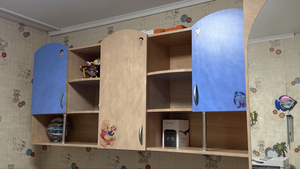 Отдам бесплатно детскую мебель , самовывоз