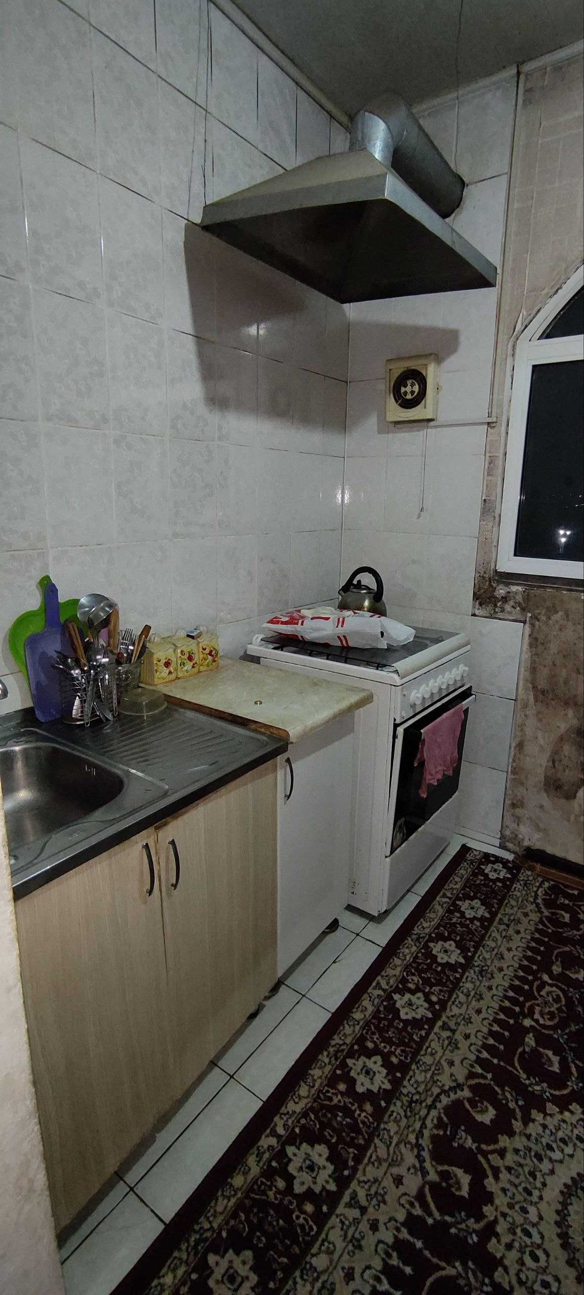 Ижарага берилади. 4-хона. Сергели-5.  Риэлторсиз, маклерсиз