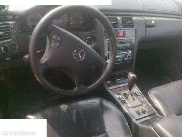 Dezmembrez Mercedes E270 Cdi An 2002