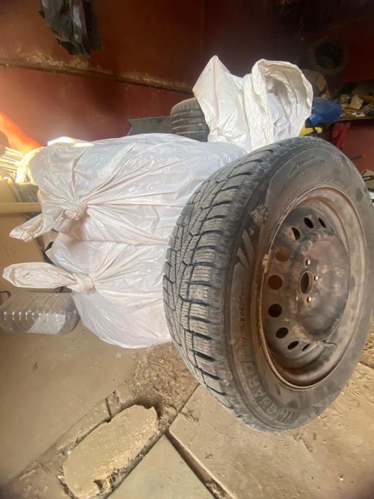 Шины с дисками (б/у)