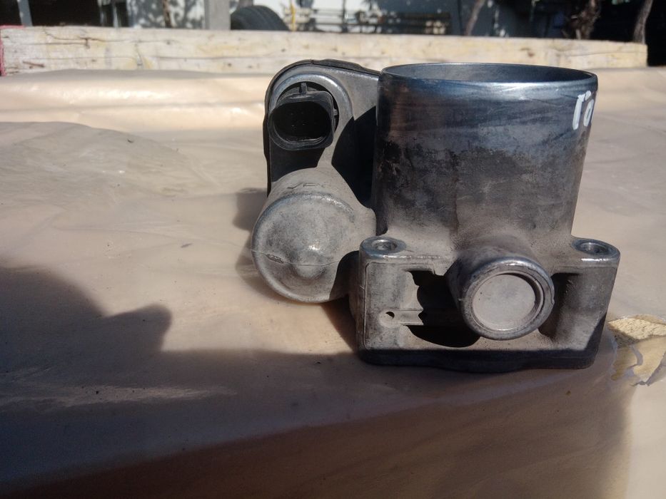 Дросел клапа Vw Голф,Seat, Audi, Skoda 1,6 105коня