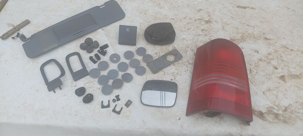 Lot piese mercedes vito v class w638  volan aripa far grila