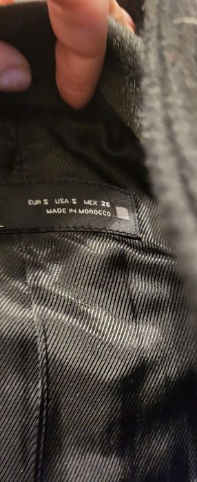 Черно палто на Zara