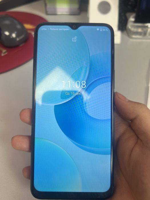 Продам телефон Wiko T10