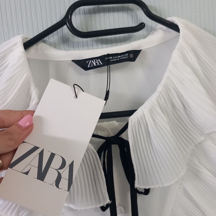 Нова официална риза Zara