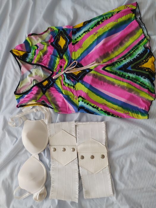 Подарявам дамски дрехи, М размер