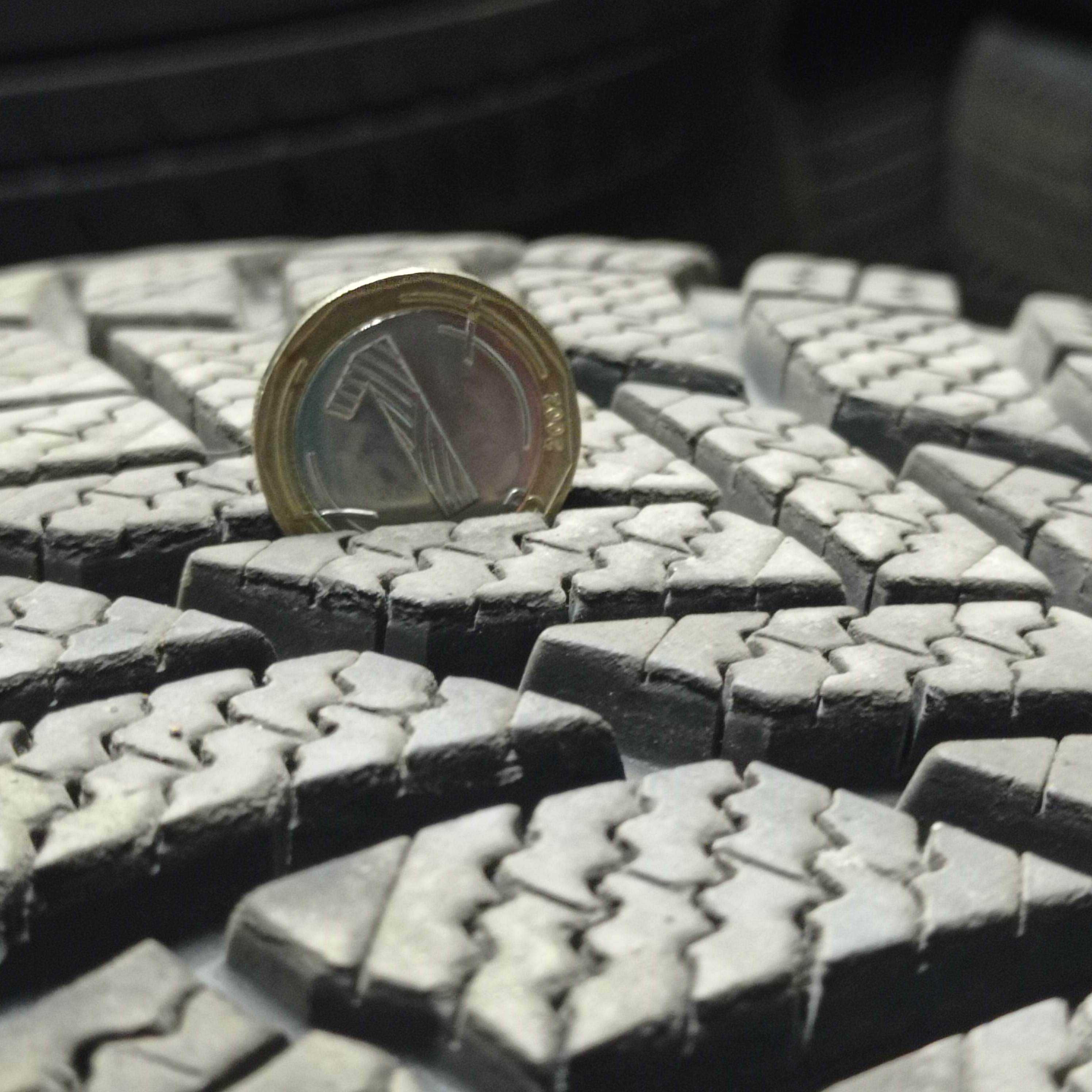 Зимни гуми за Mercedes G - AMG BRIDGESTONE BLIZZAK LM-005 265/55 R19