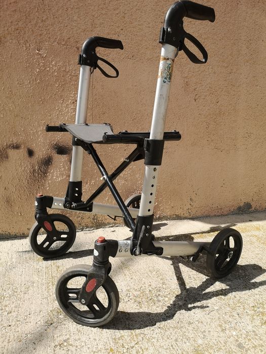 Rolator cadru roti mobil carucior rotile ortopedic  varstnici Germany