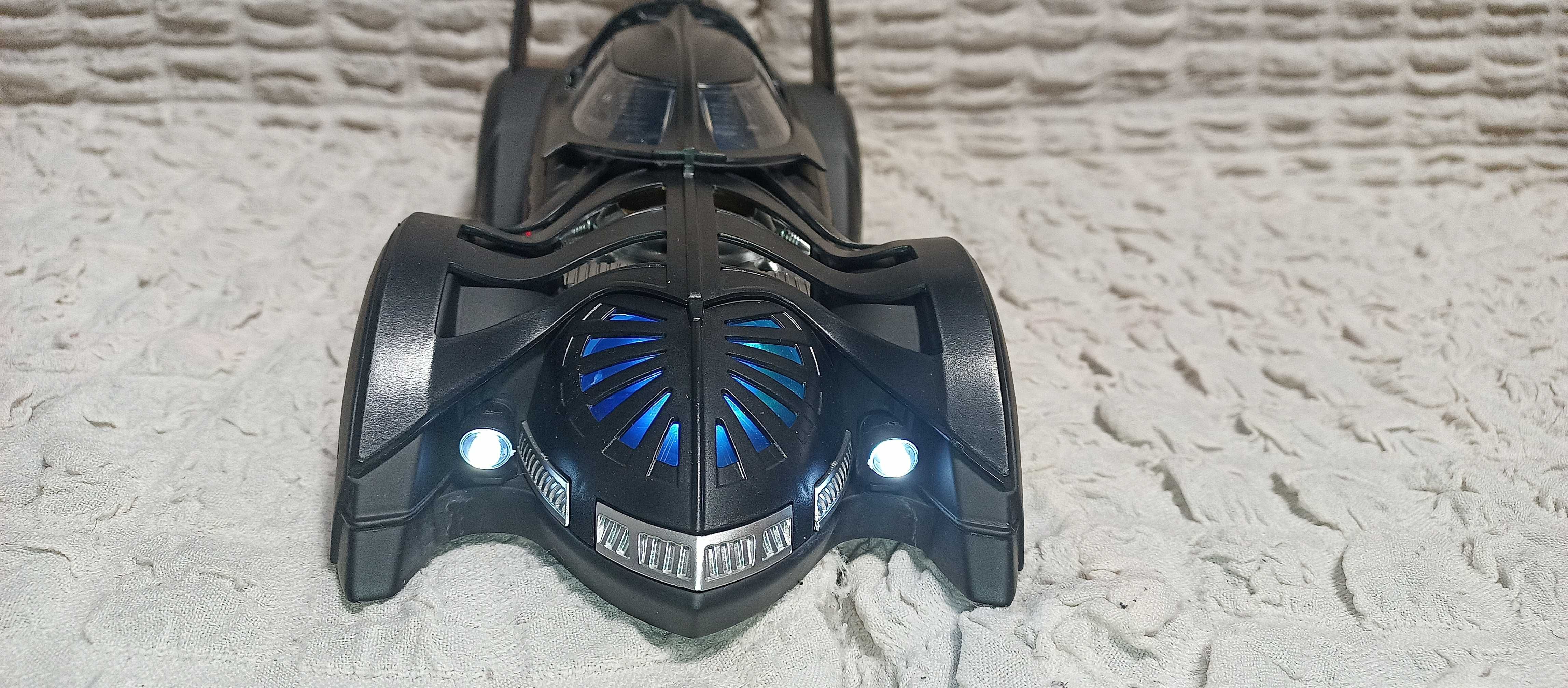 Метална кола Batmobile - мащаб 1:18
