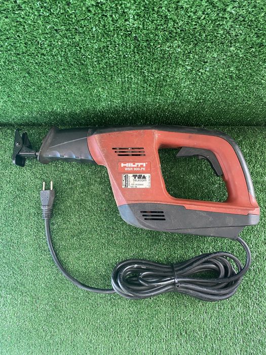 Саблен трион с регулаж на оборотите Hilti WSR 900-PE