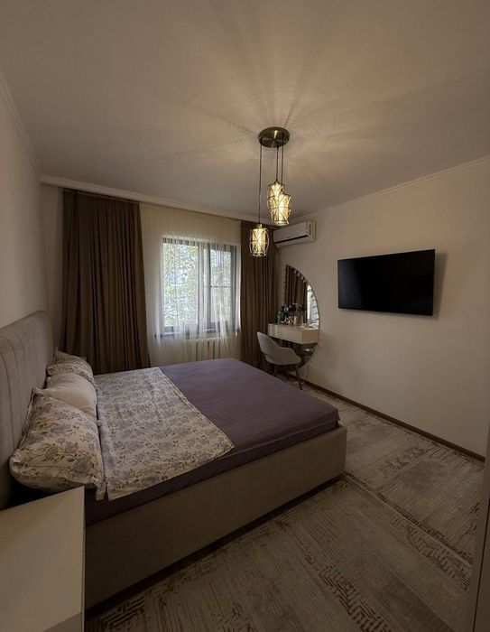 Продается 2в3 ком квартира, ориентир: Глинка, 64 м2