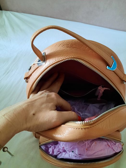 Ruxac piele Coccinelle original