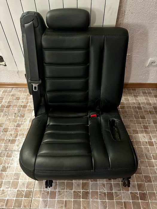 3й ряд, Hummer H2