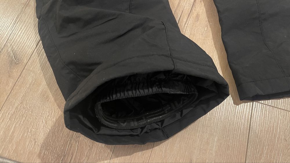 Pantaloni schi FILA marimea M (50)