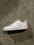 Adidasi nike court vision